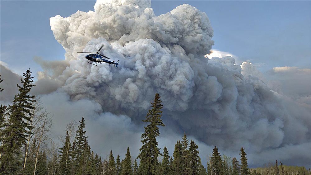 2016/08/fort-mcmurray-canada-wildfire_3big_ap.jpg