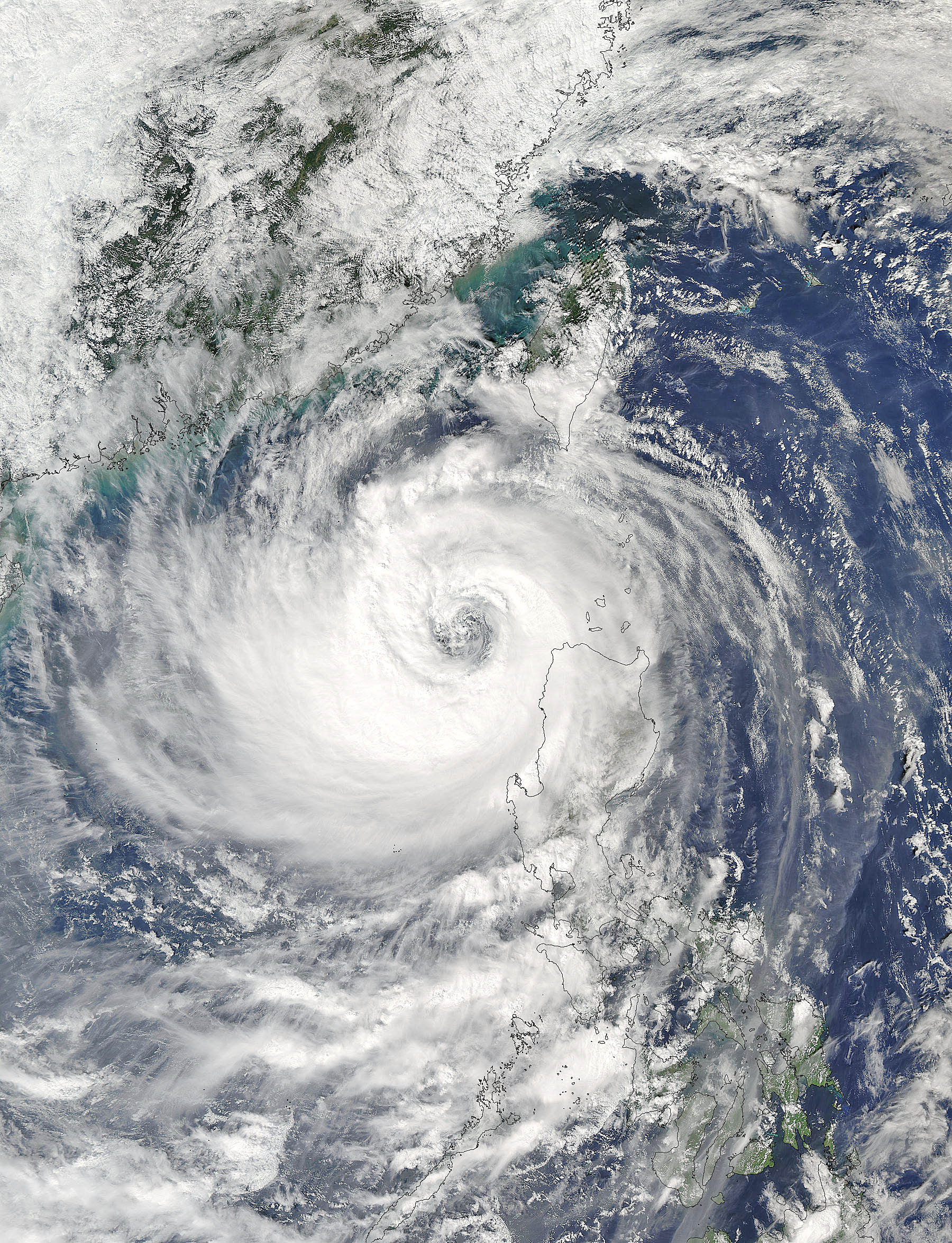2016/10/typhoon-haima-china-philippines_1big_nasa.jpg