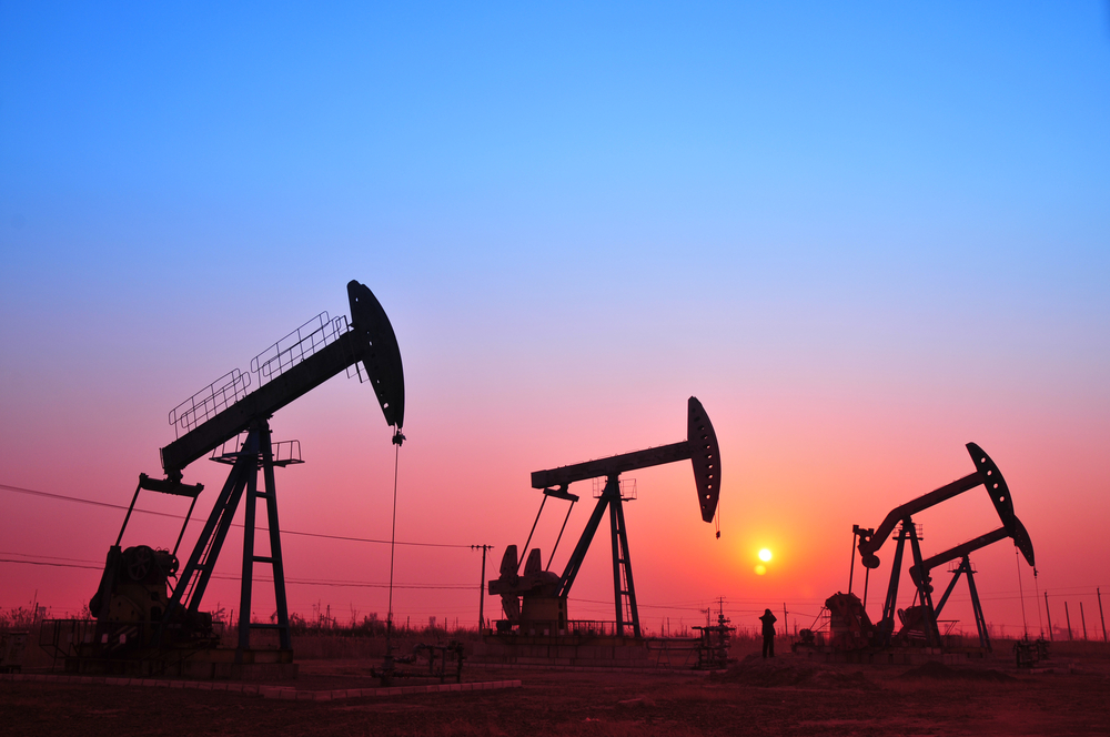 2016/11/oil-pump.jpg
