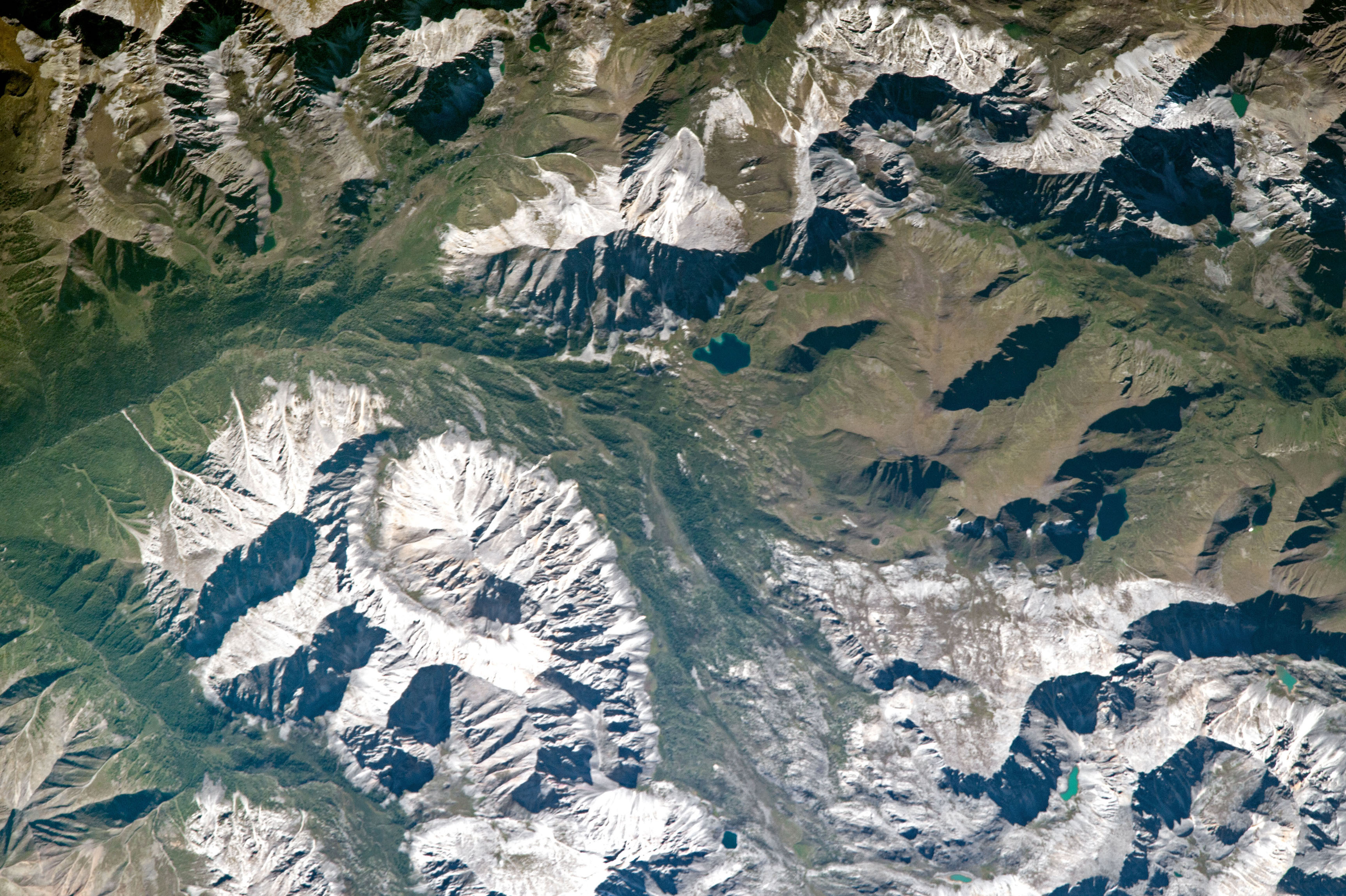 2018/02/The-Sayan-Mountains-in-northern-Mongolia.jpg