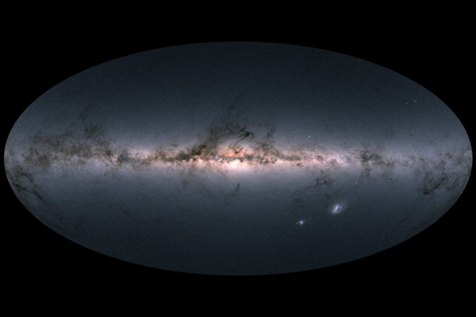 The Gaia satellite maps the stars