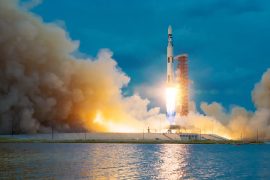 American astronauts return to space today