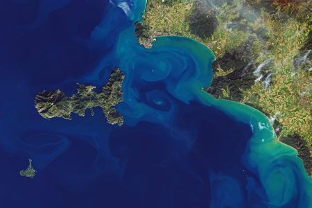2020/06/italy_oli_2019360_lrg.jpg