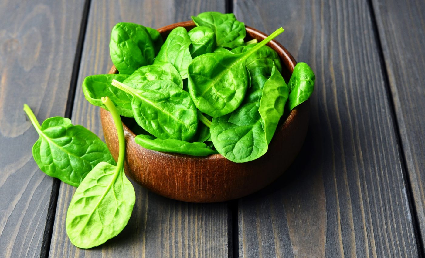 Leafy green vegetables improve muscle strength