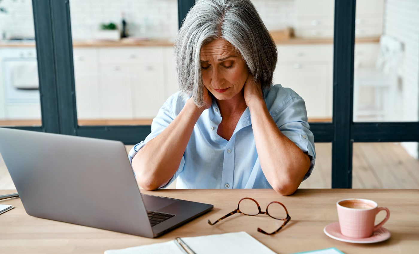 Work stress and social strain raise risk of heart disease in women