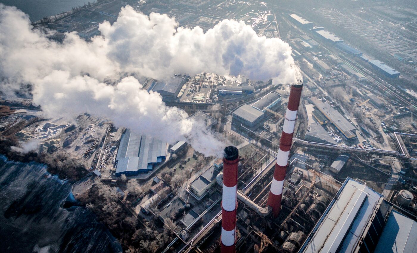 Air pollution exposure drastically worsens COVID-19 infection