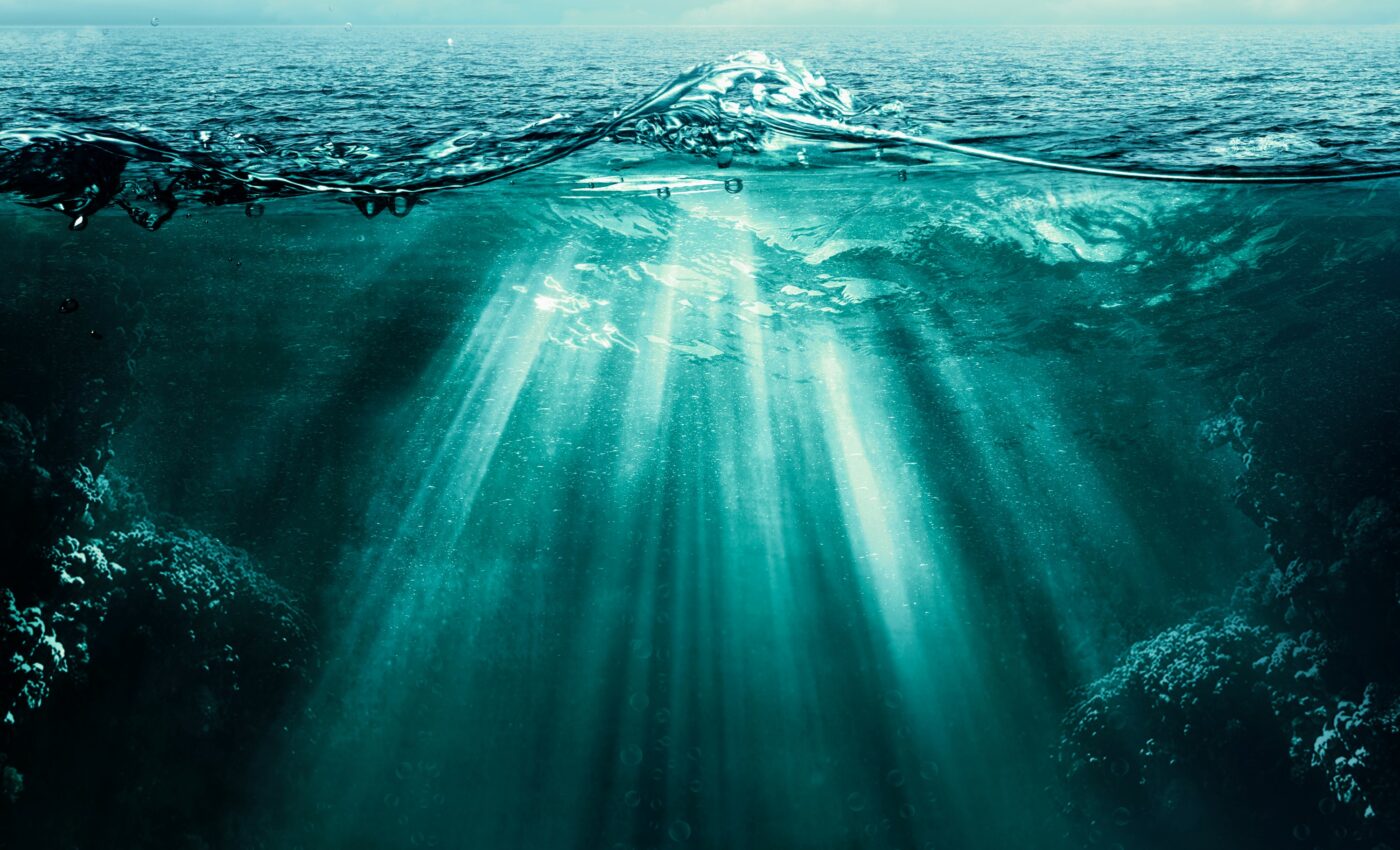 Deep sea vents are favorable to the formation of life