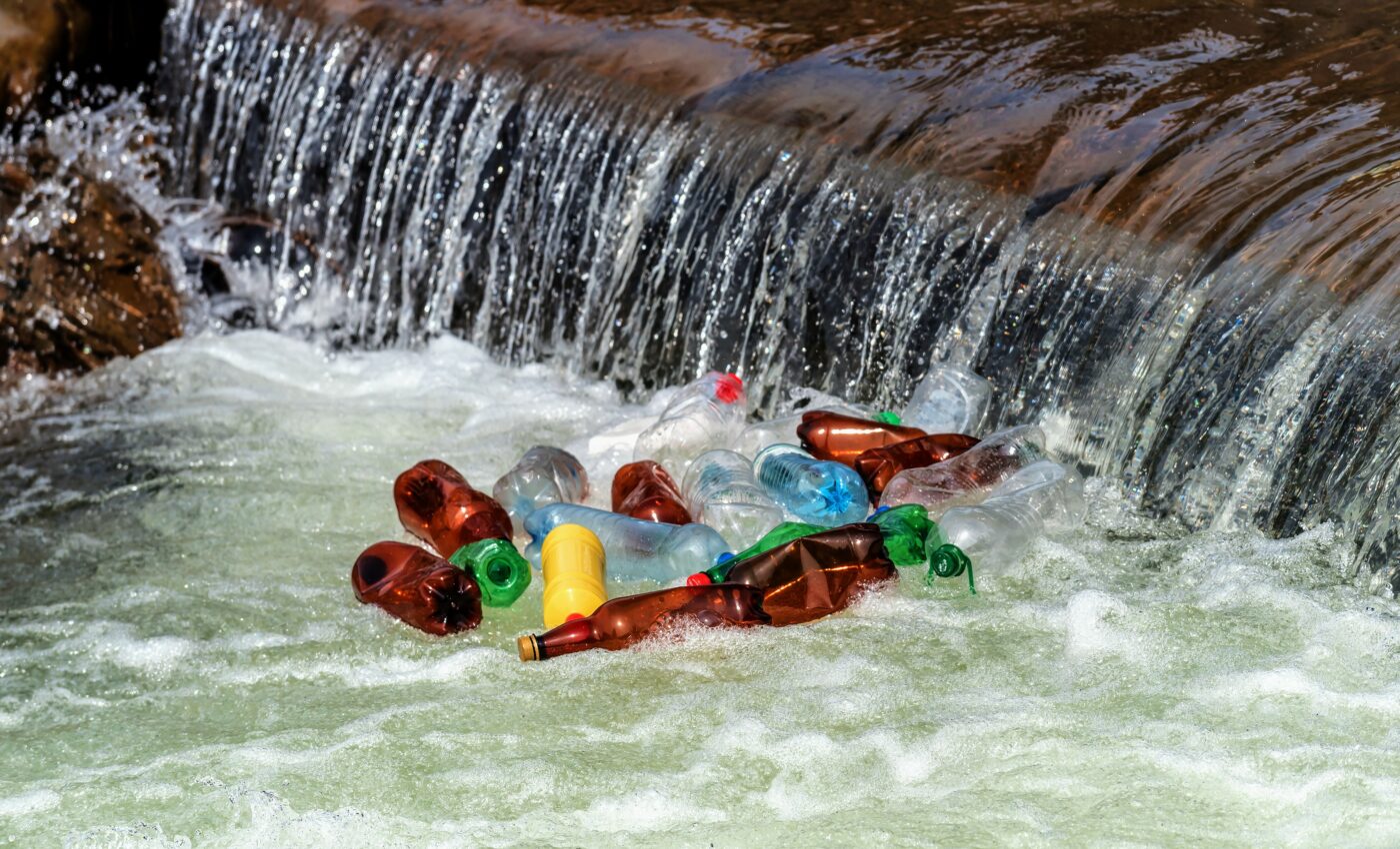 Arctic Ocean microplastics originate in European rivers