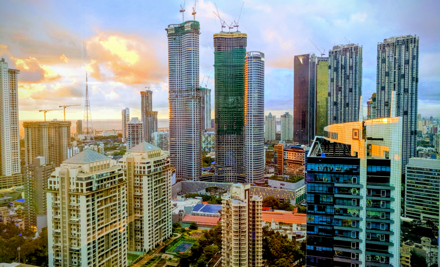 Air pollution in tropical cities linked to 180,000 excess deaths