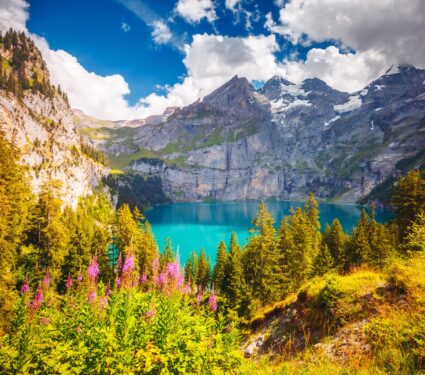 Perfect,Summer,View,Of,The,Lake,Oeschinensee,In,Sunny,Day.