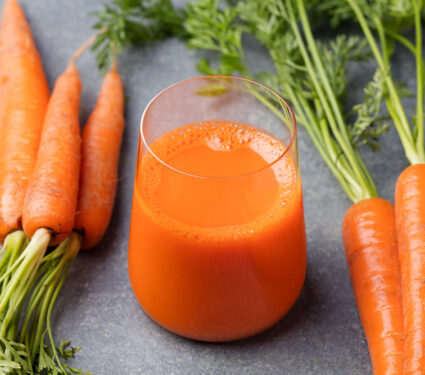 Carrot,Juice,In,Glass,And,Fresh,Carrots,Healthy,Food,On