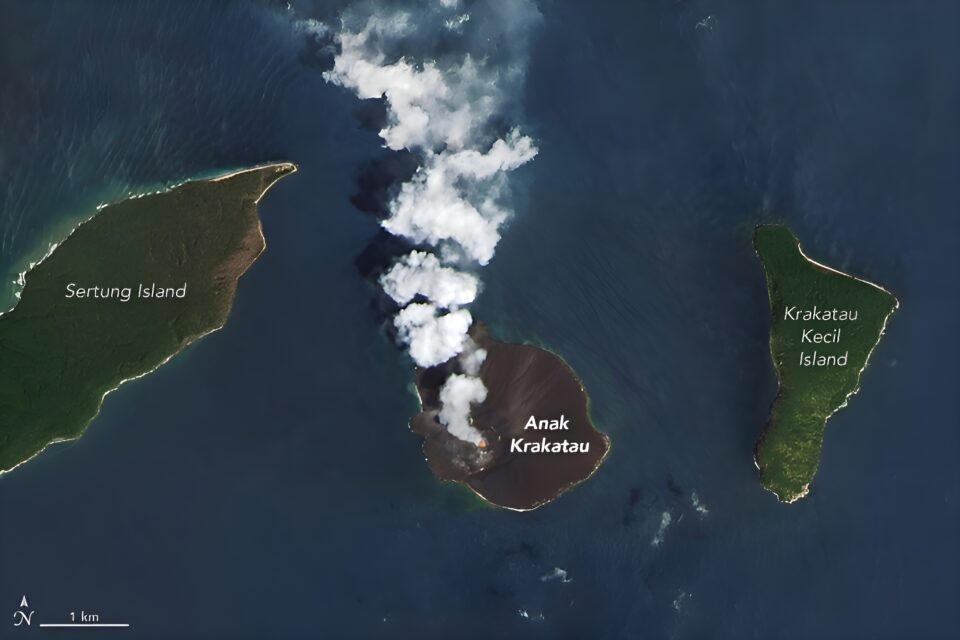 Volcanic activity has intensified on Anak Krakatau