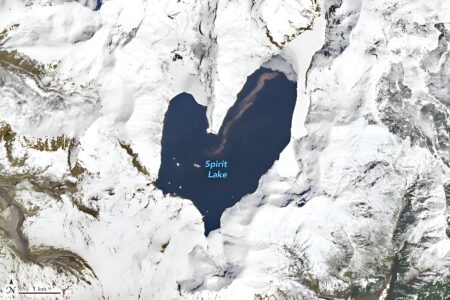 Spirit-Lake.jpg