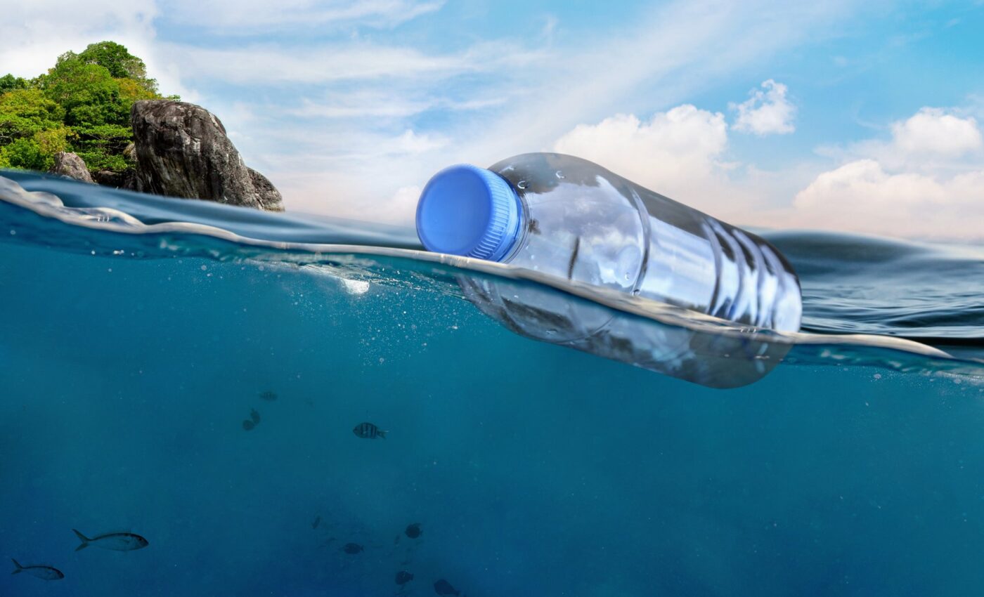 Microrobots tested as clean-up crew for polluted waters