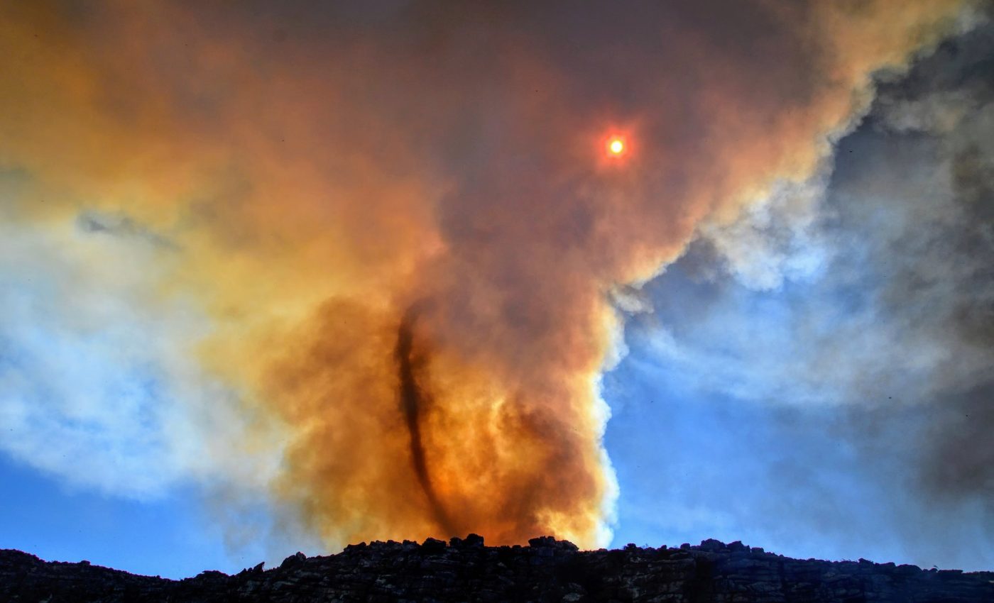 Wildfires threaten the recovery of the ozone layer