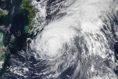 2024/09/Typhoon-Shanshan.jpg