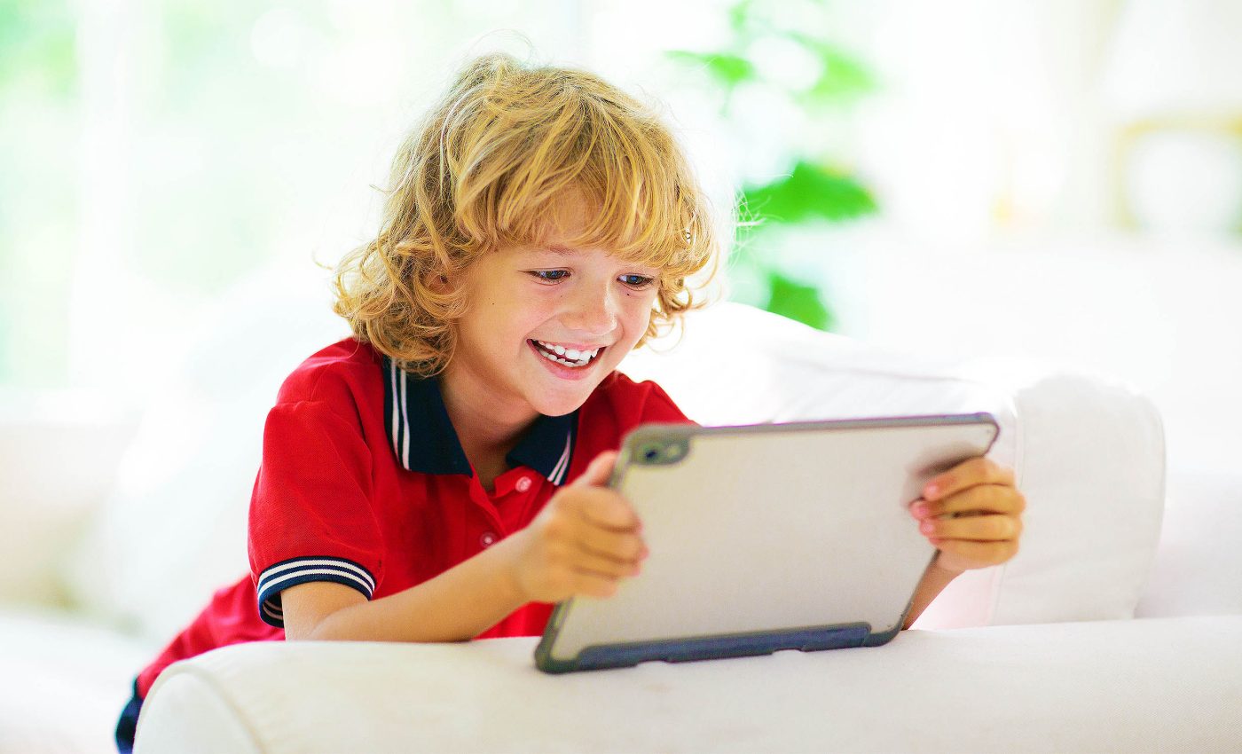 Autism and ADHD disorders directly linked amount of time kids spend on screens