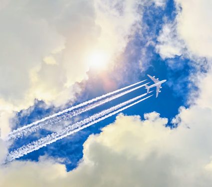 2024/11/Contrails-climate.jpg