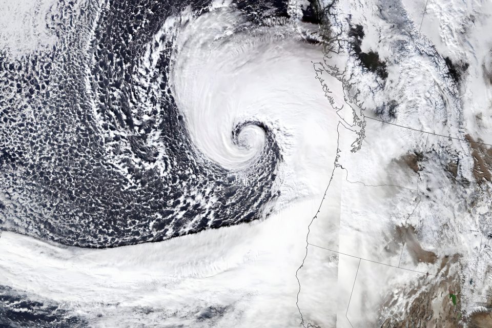 Bomb cyclone rapidly intensified in the Pacific Northwest