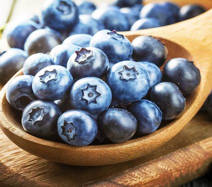2024/12/blueberries_spoon_15-health-benefits_1m.jpg