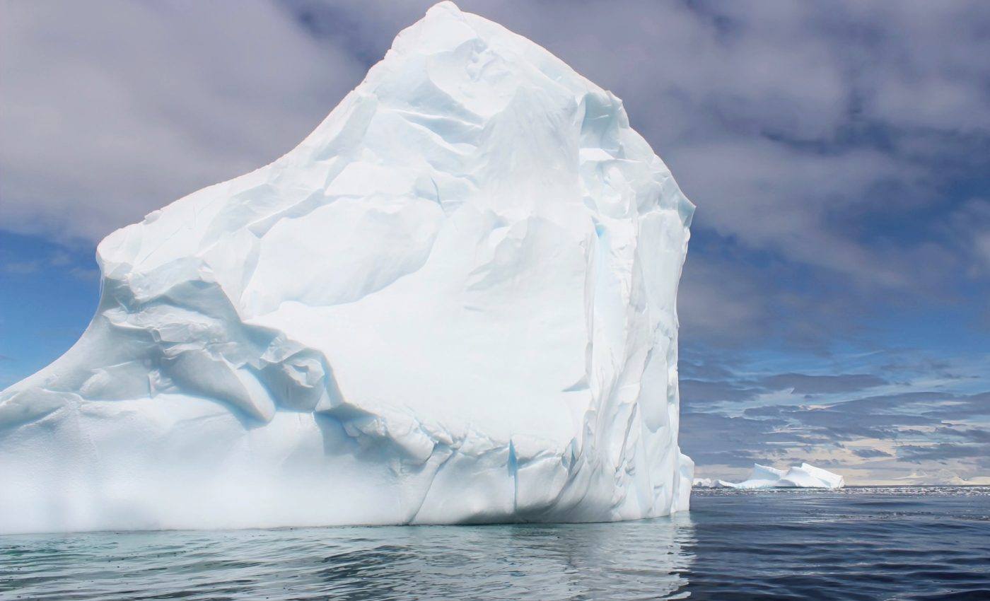 Giant icebergs are not the main threat to Antarctica’s stability 