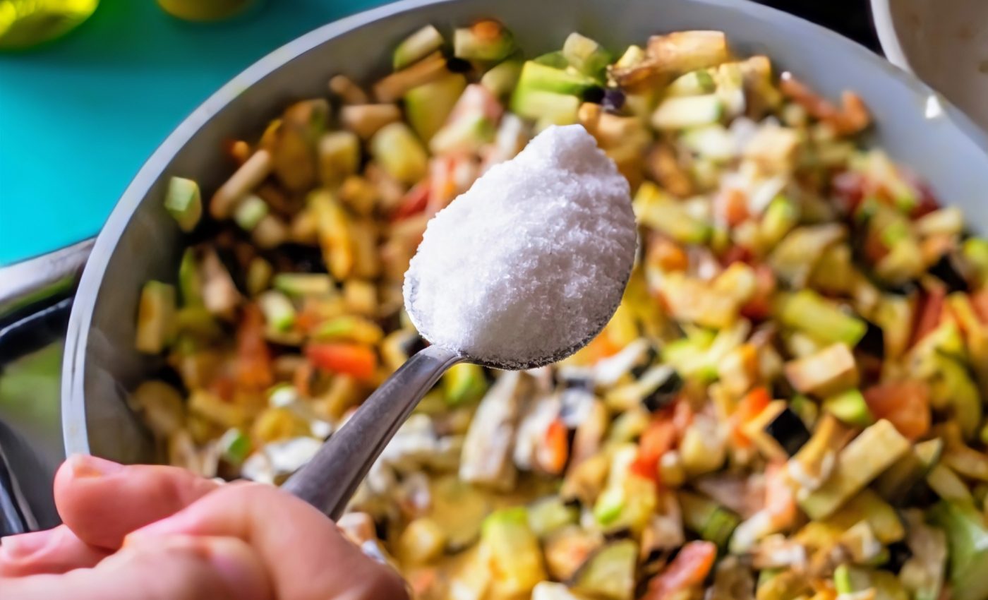 Eating too much salt may contribute to depression