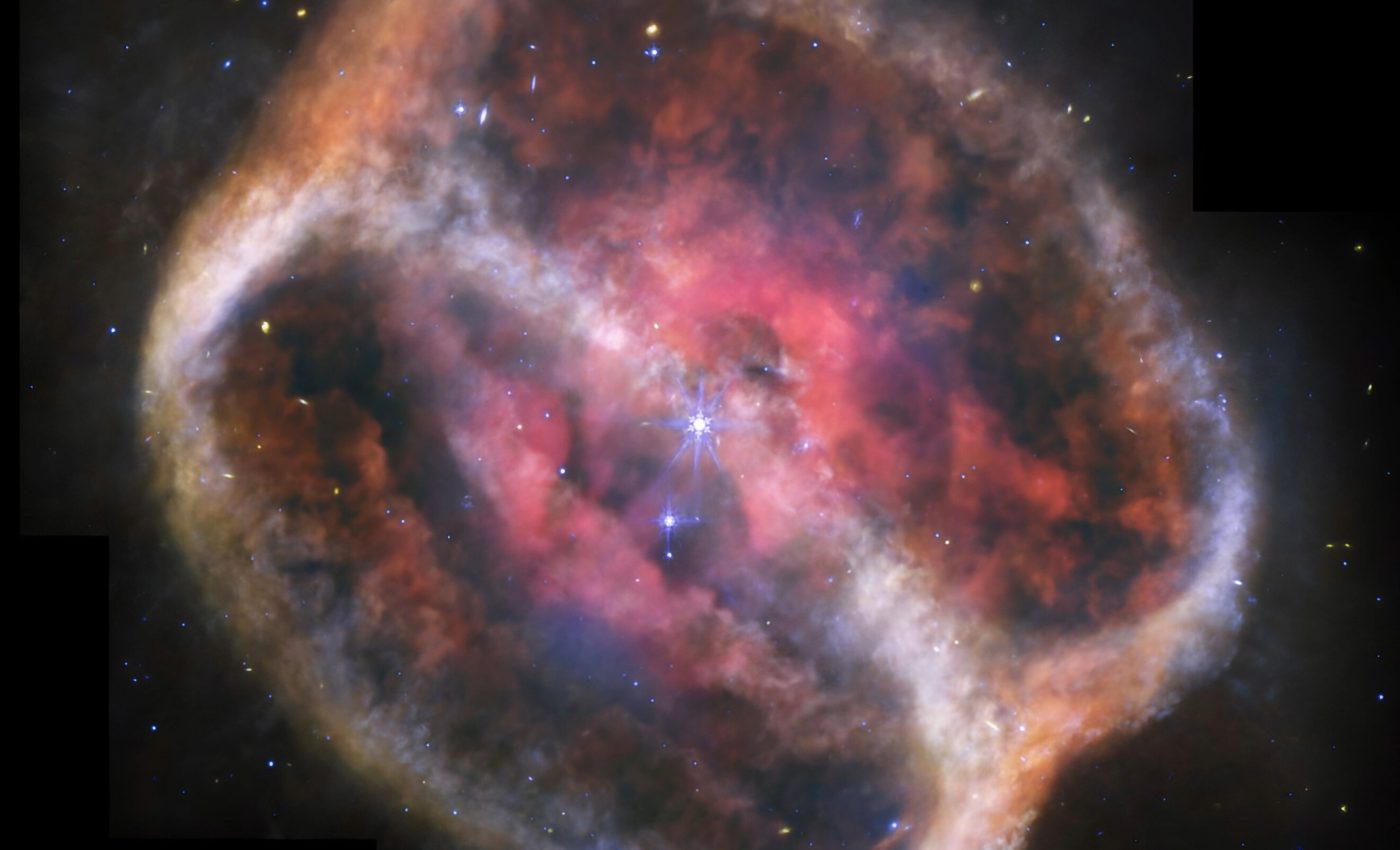 Webb telescope reveals the ghostly rings of a dying star