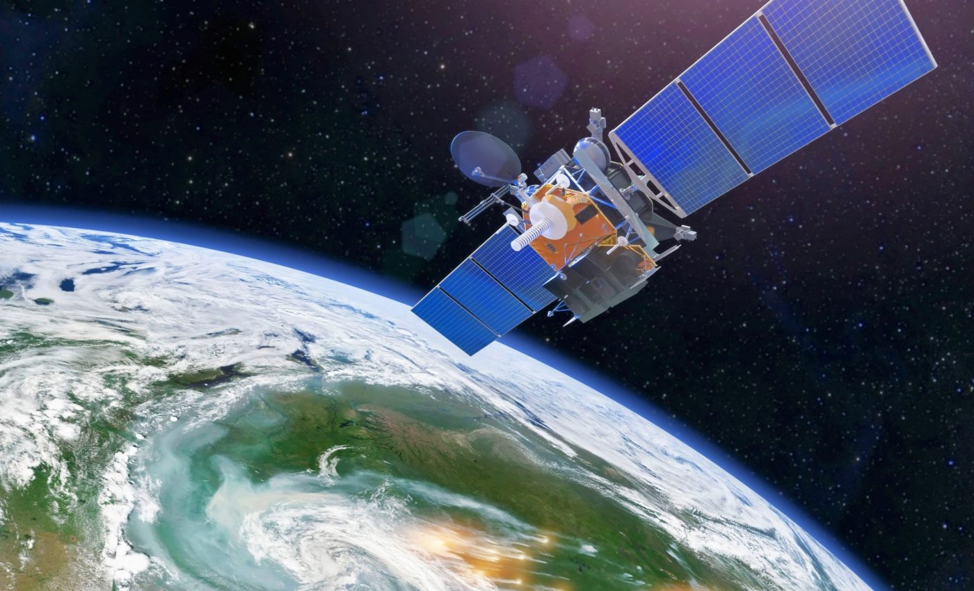 Forest space age: Satellites can track canopies and carbon storage