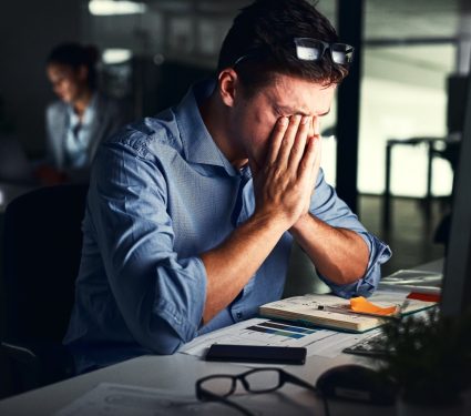 2025/05/overwork-stress.jpg