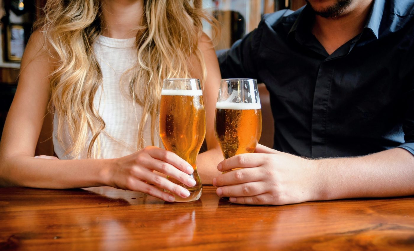 Drunk decisions: Alcohol affects men and women differently