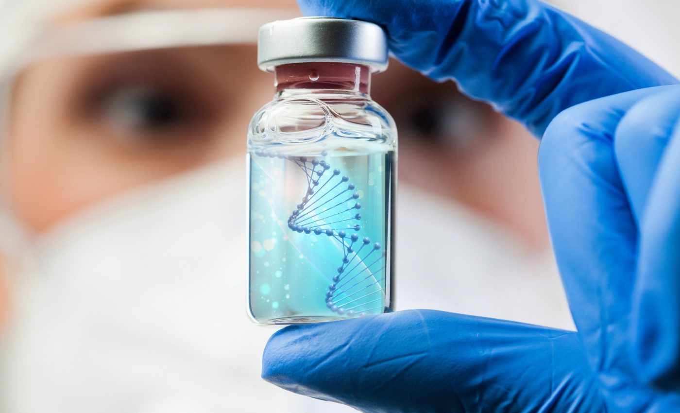 Life copying itself: Scientists create a self-replicating RNA system