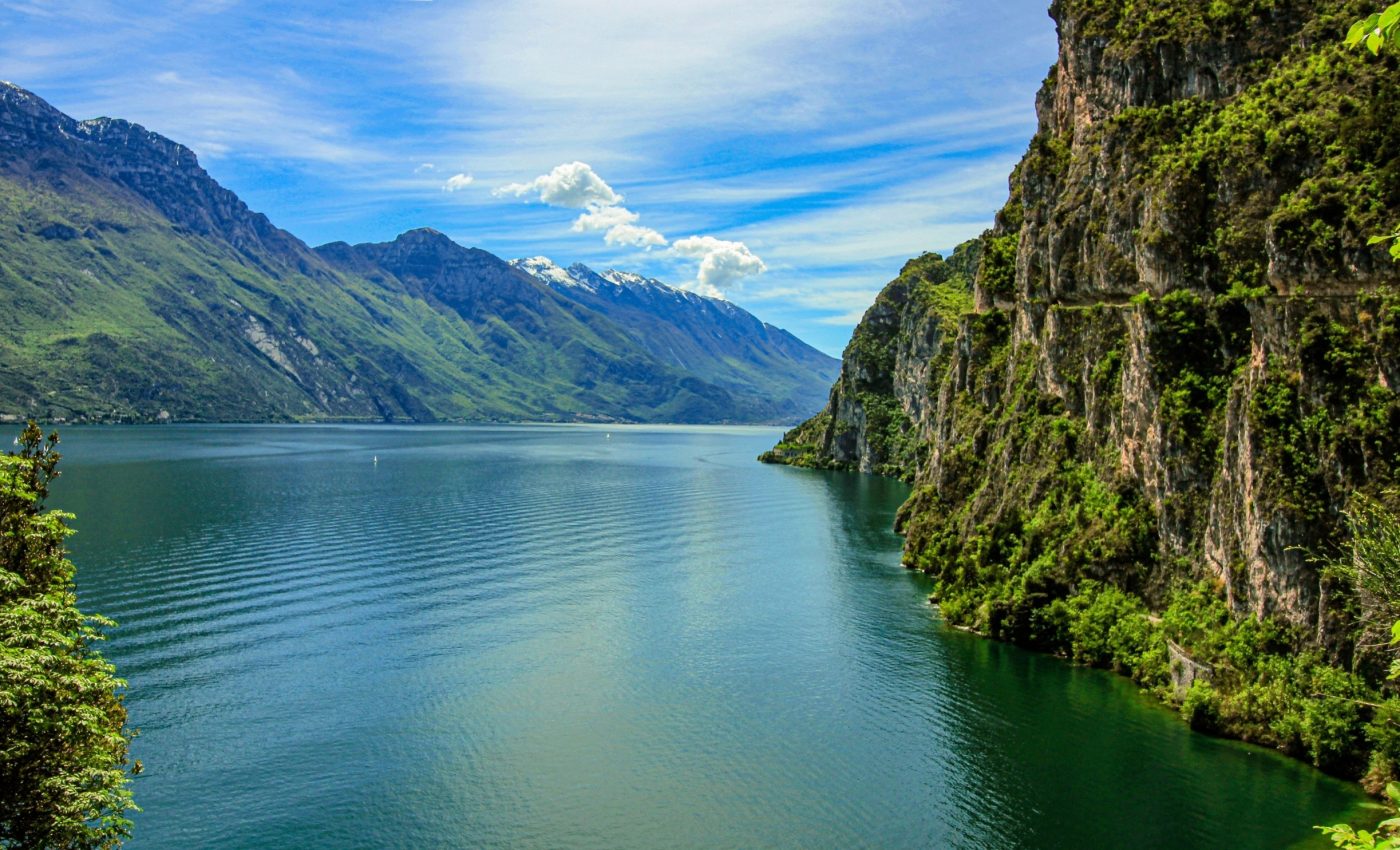 Why some lakes may disappear faster than others