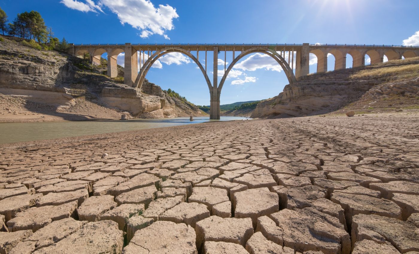 Vanishing freshwater: Earth's continents are rapidly drying out