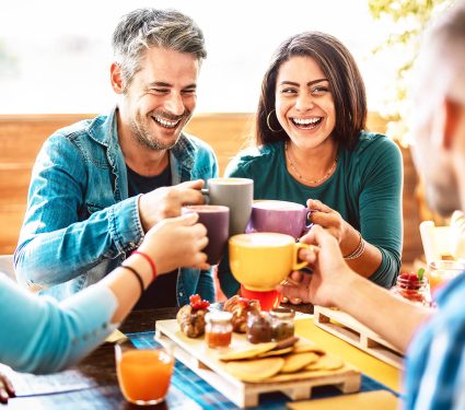People,Group,Toasting,Latte,At,Coffee,Bar,Rooftop,-,Friends