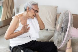 2025/08/older-adults-heat.jpg