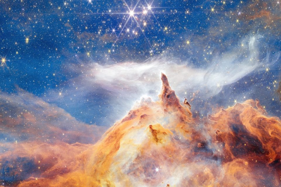 Sparkling stellar nursery in the Lobster Nebula
