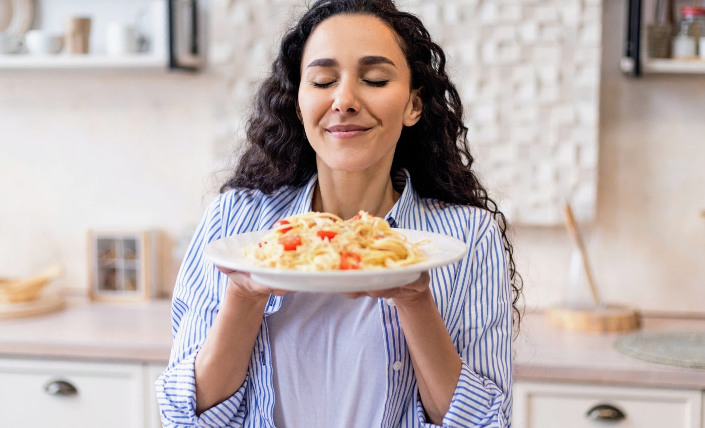 How smell tricks the brain into tasting flavors