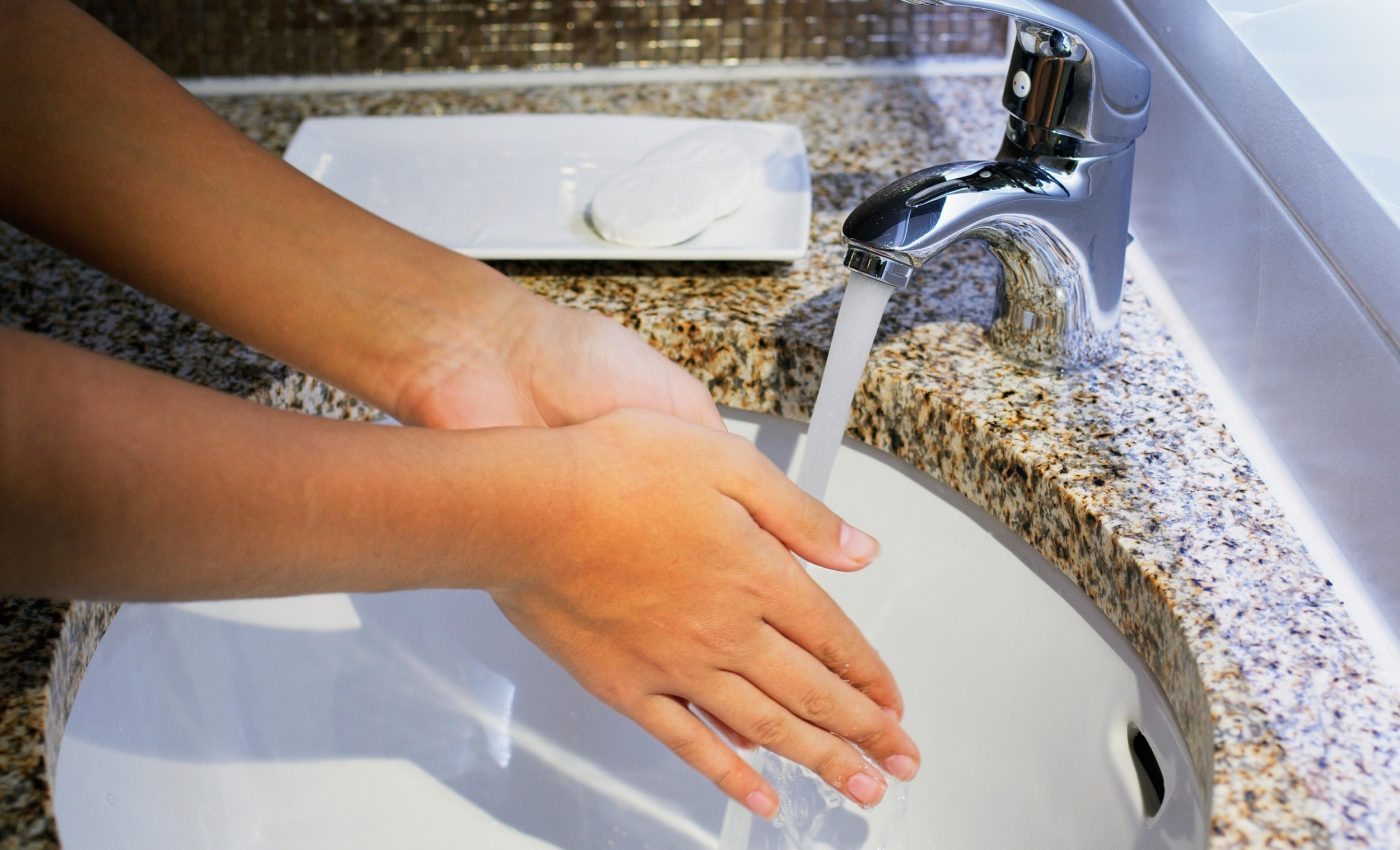 Life on autopilot: Habit drives 90 percent of our daily actions