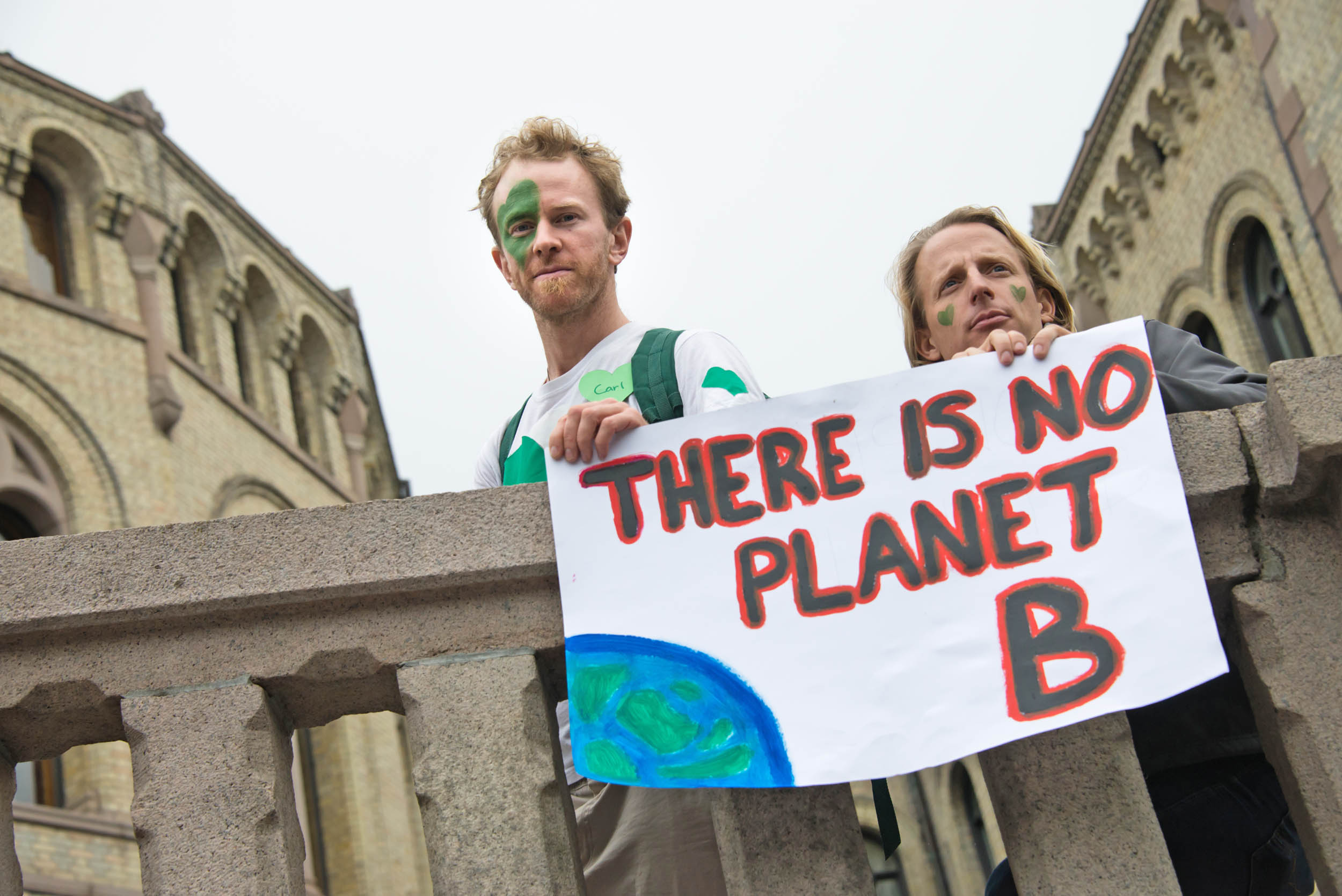 European Union chief is blasting member states over Paris Agreement