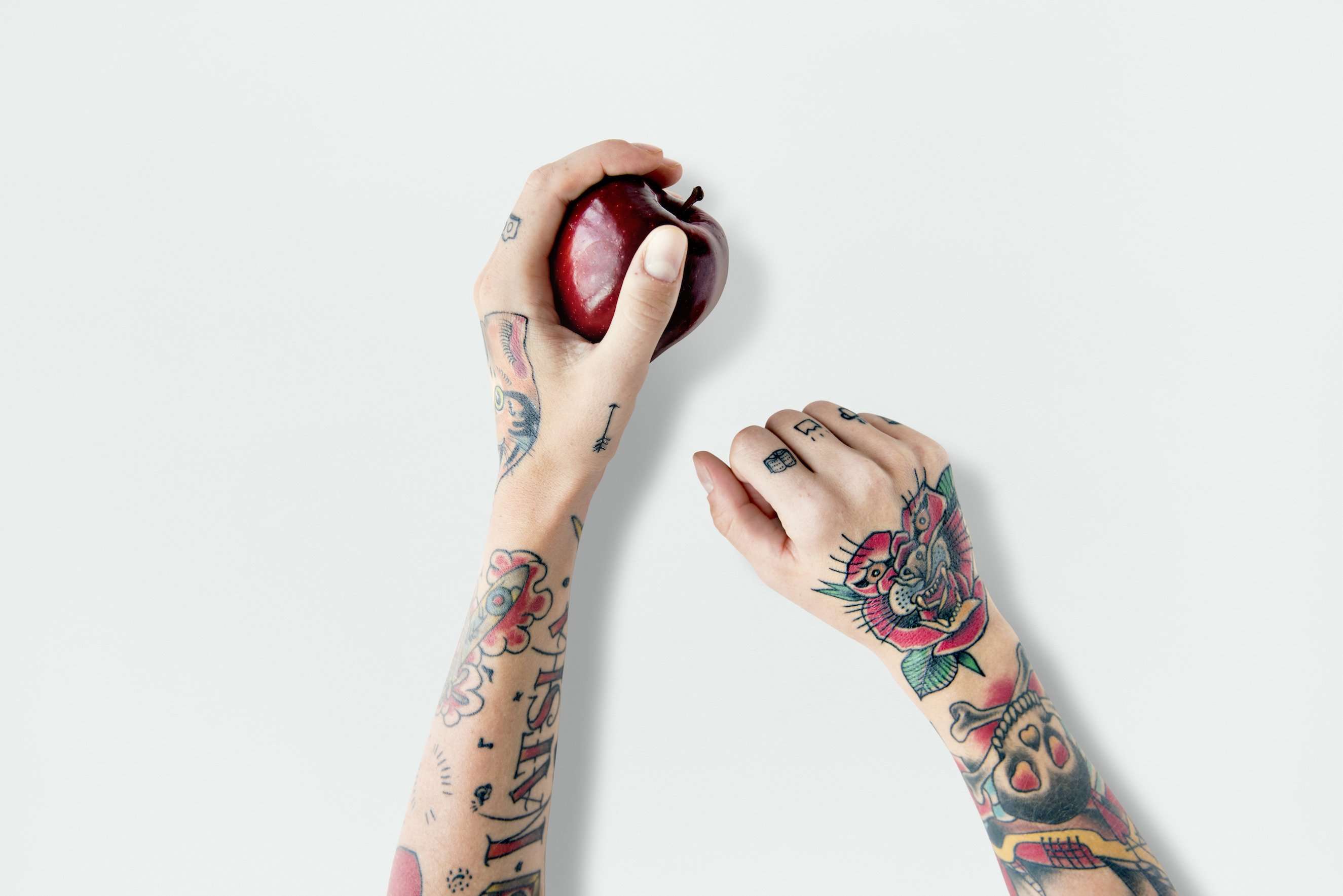 Supermarkets want to begin tattooing your fruit