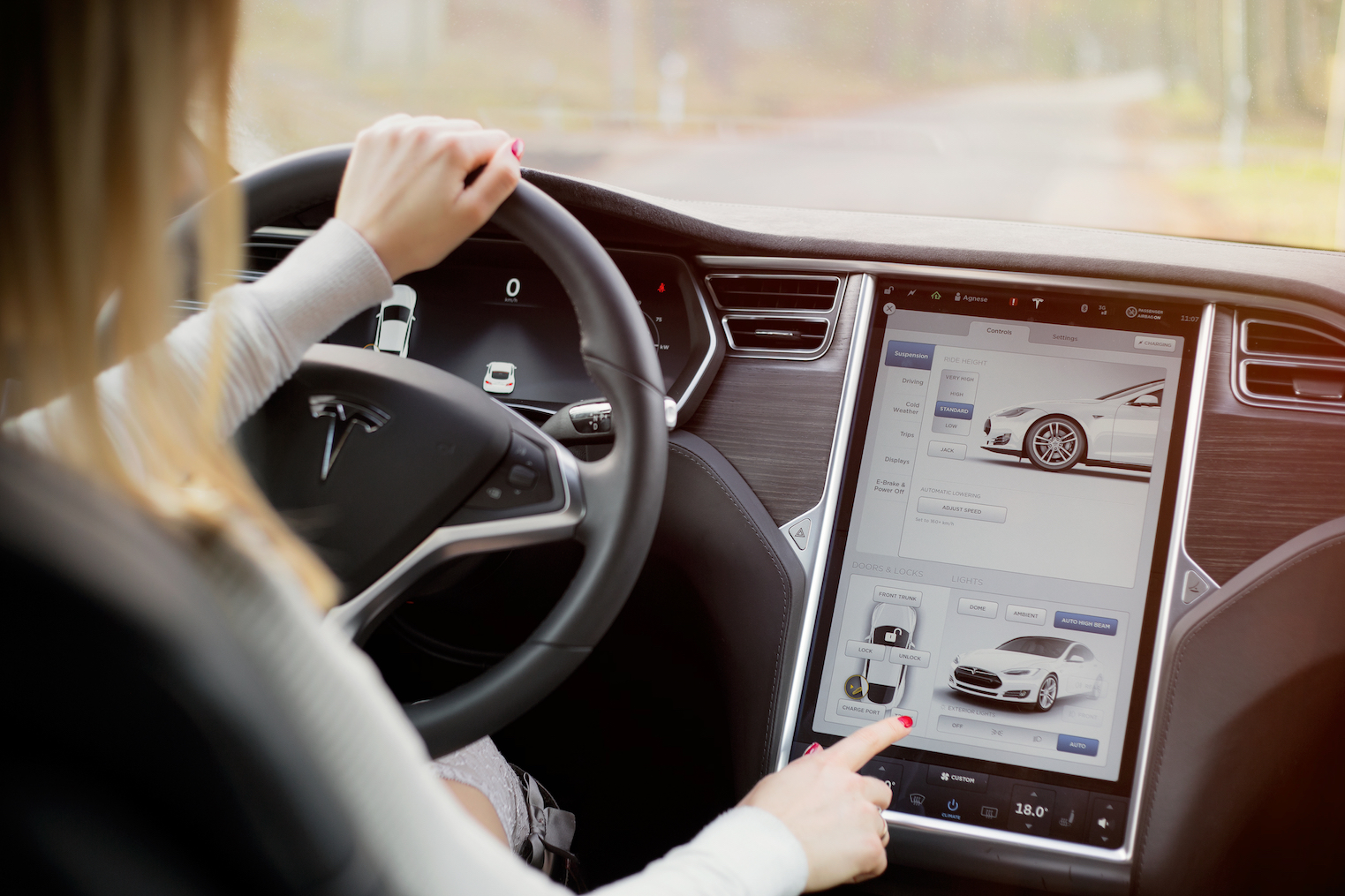 Are new high-tech car features too distracting to be safe?