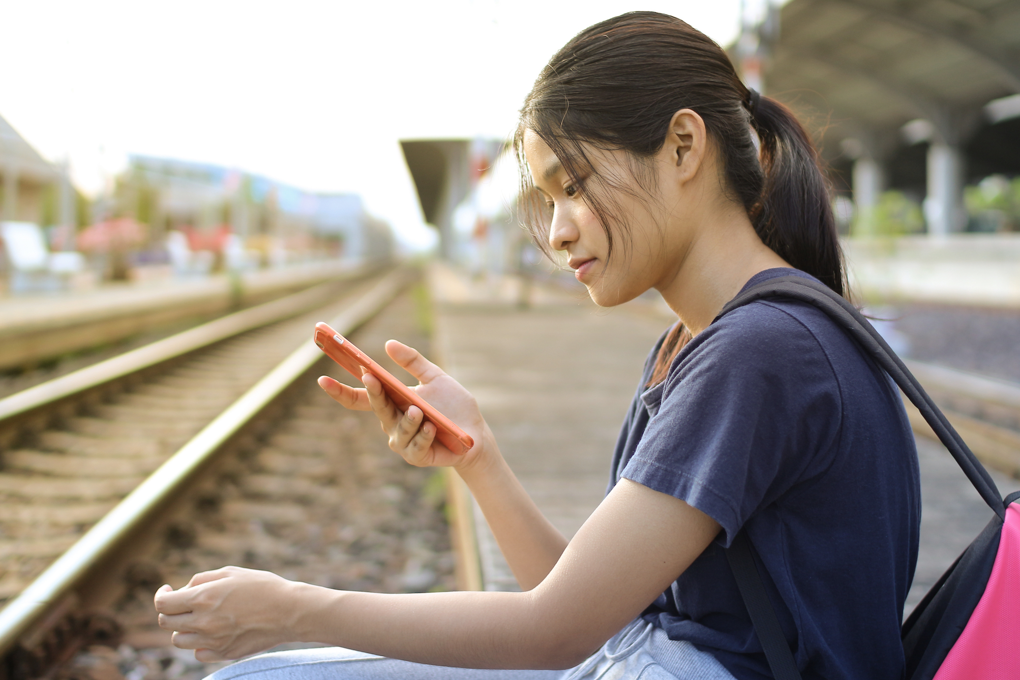 Screen time linked to increase in depression, suicide in teens