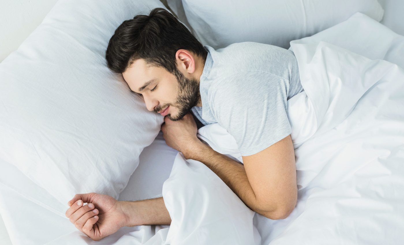 How the brain paralyzes the body during REM sleep