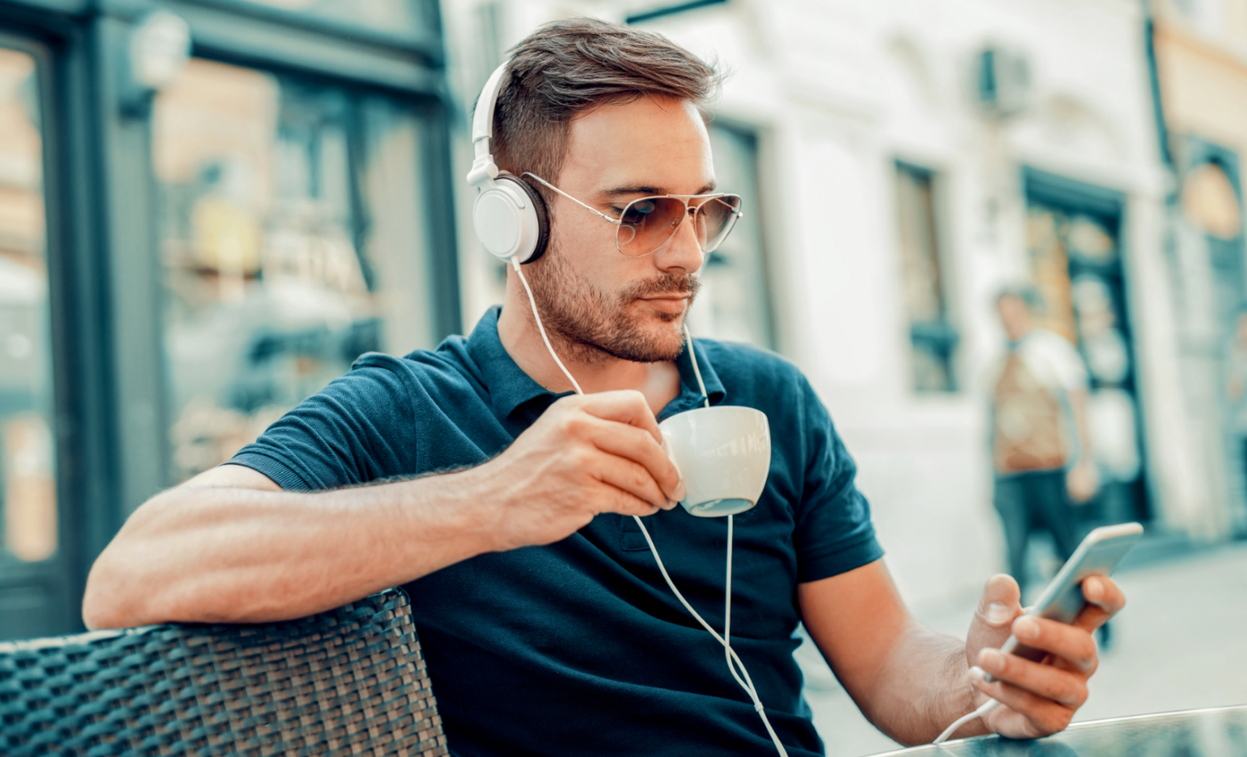 Groove music enhances cognitive functioning