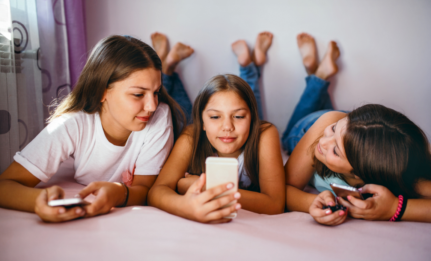 "Goldilocks amount" of social media time may protect teens