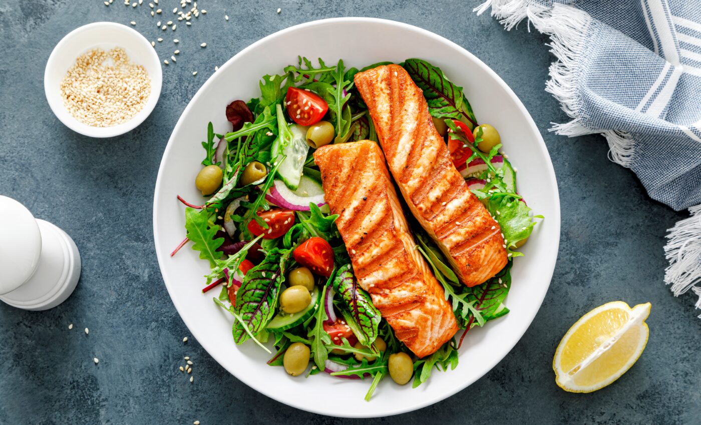 Mediterranean diet reduces the risk of dementia