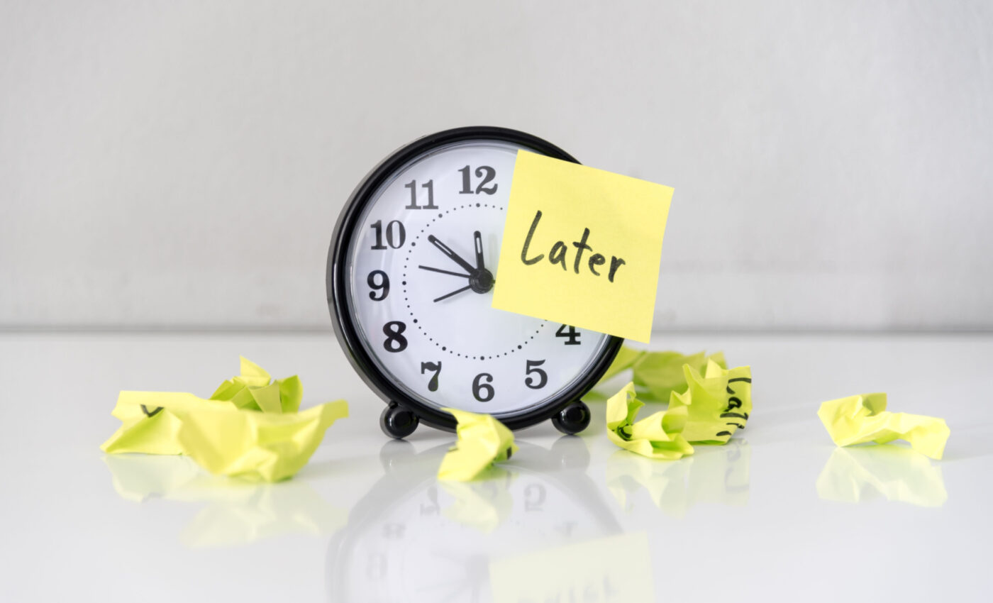 Understanding procrastination: Negativity and task delay