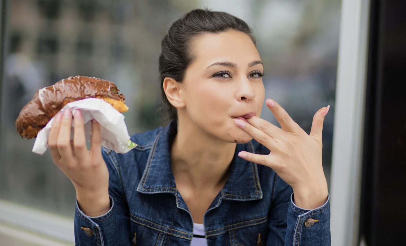 Eating refined carbs can make you less attractive