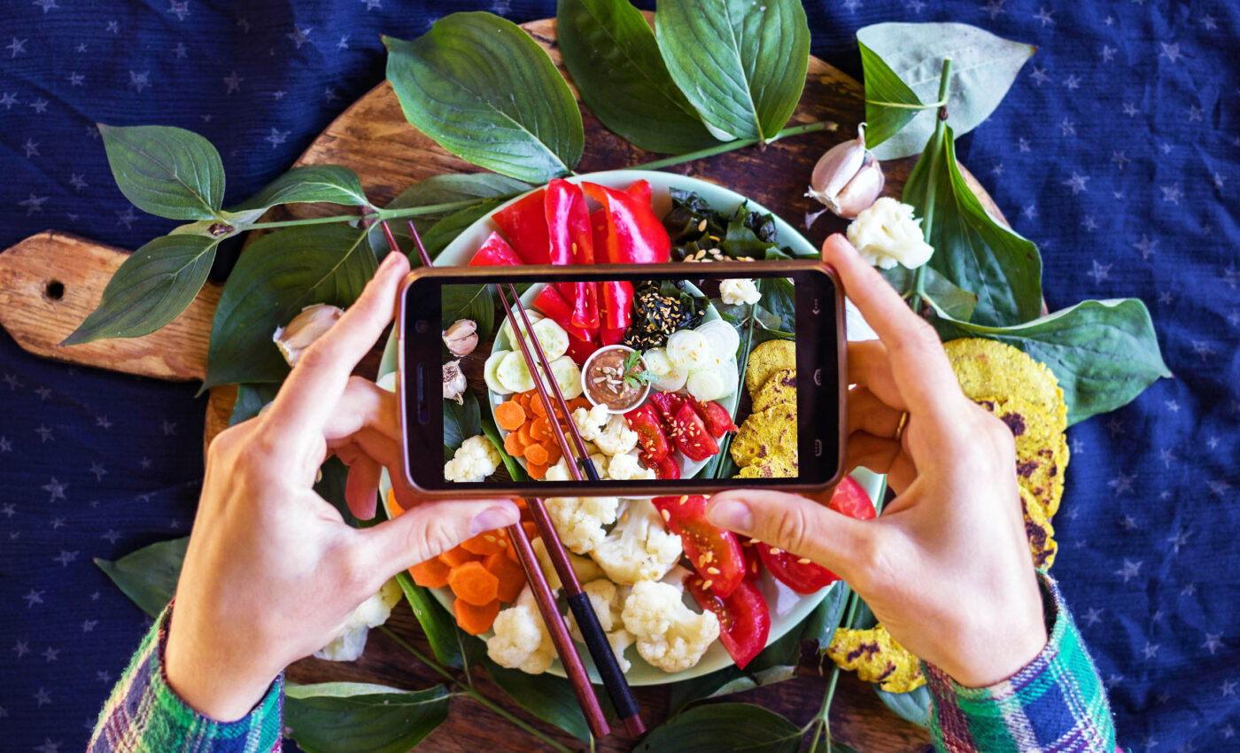 AI-generated food images are more enticing than real images