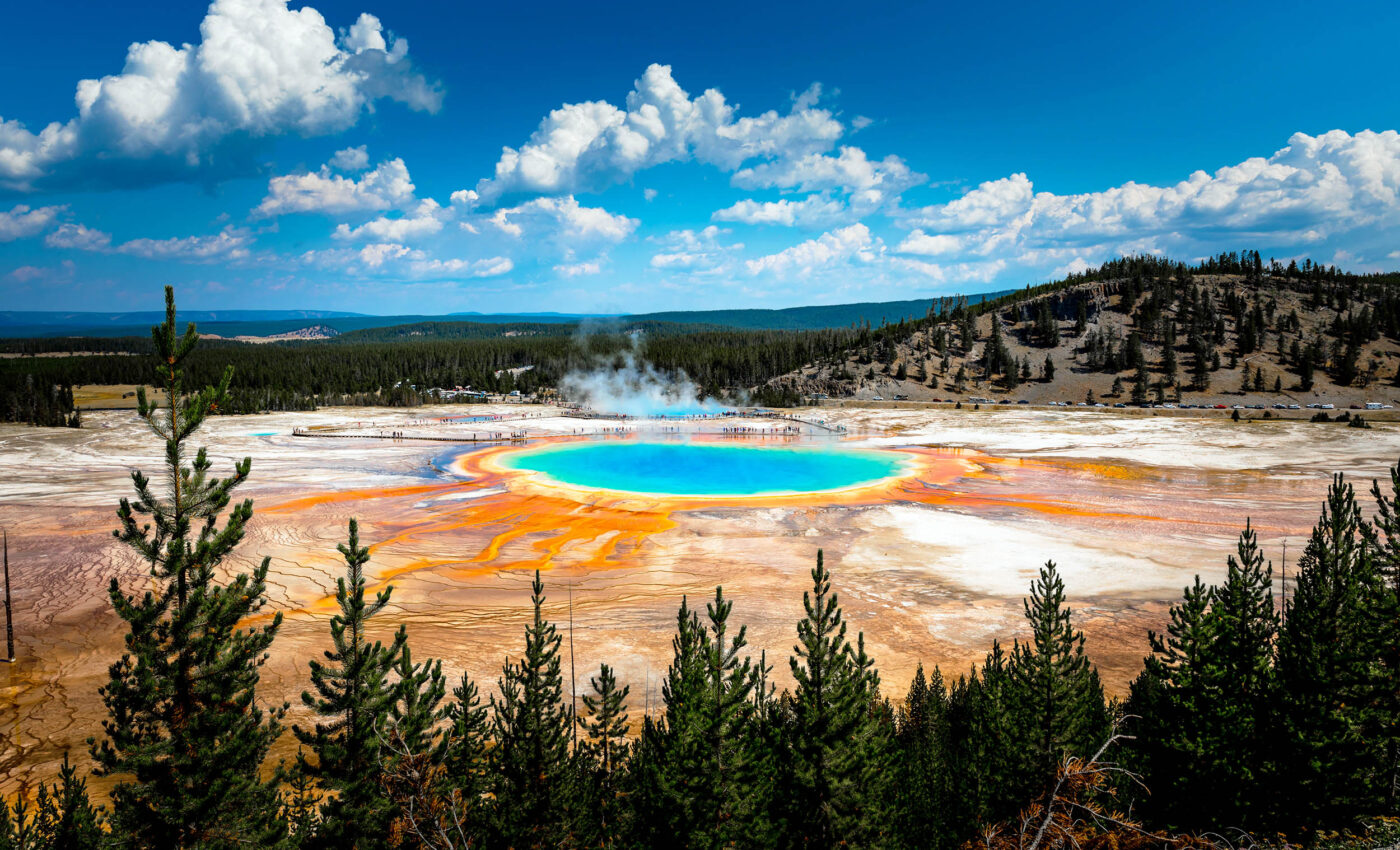 Yellowstone tourism generates over a megaton of carbon emissions every year